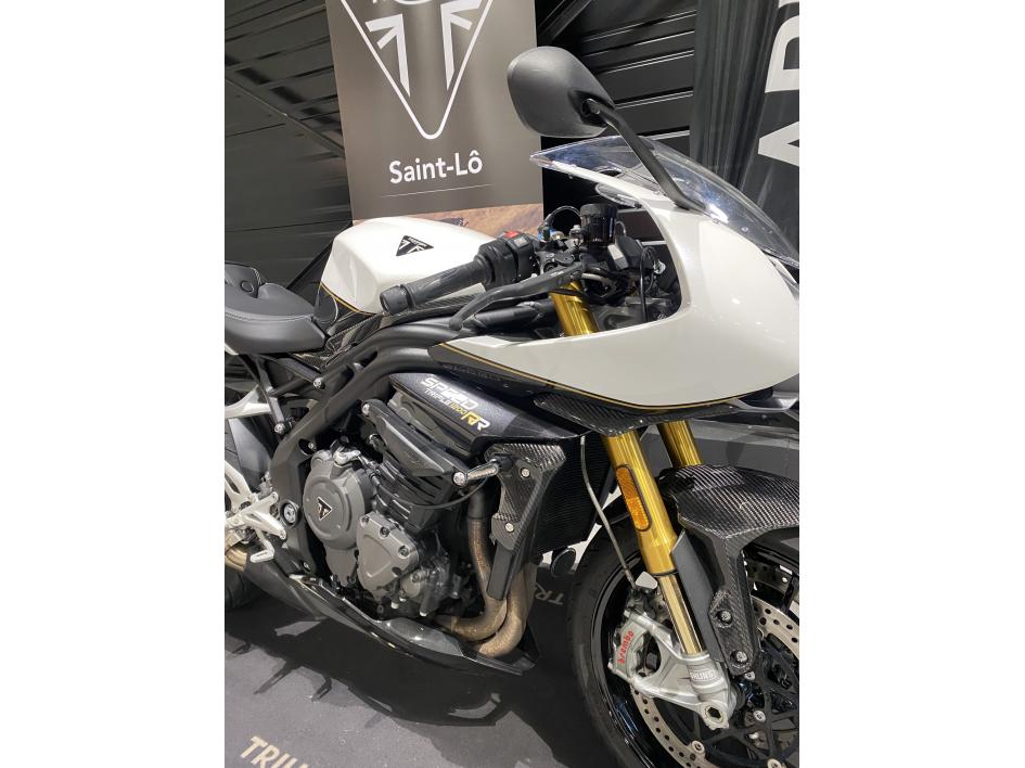 TRIUMPH SPEED TRIPLE 1200 RR